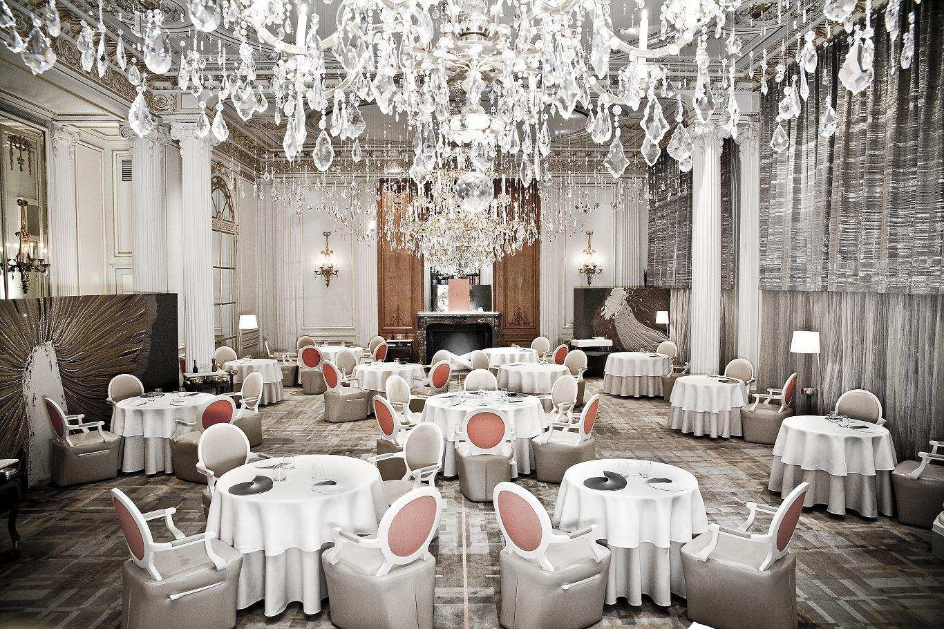 PLAZA ATHENEE, PARIS Expensive Restaurants In The World