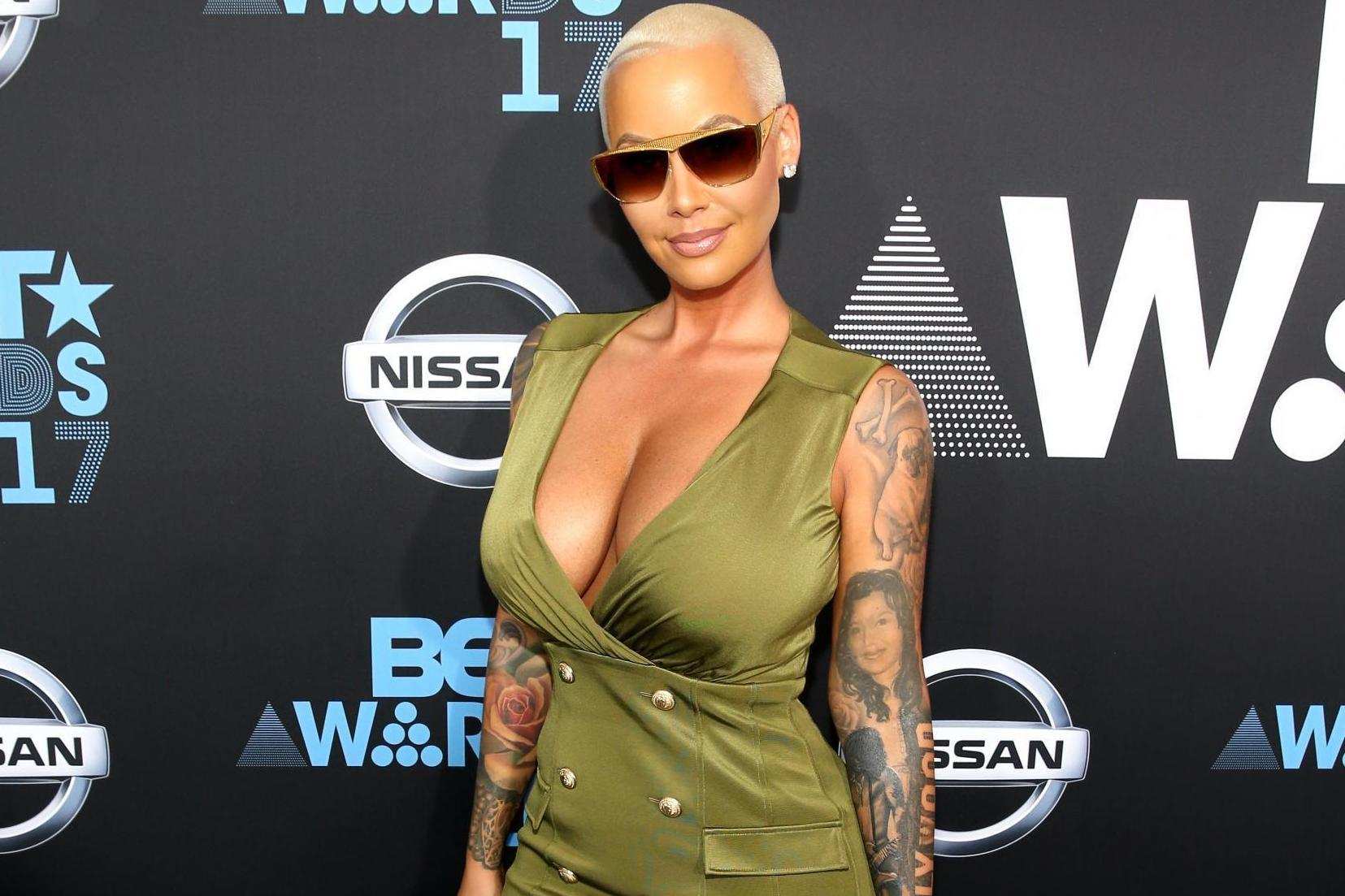 5). Amber Rose.