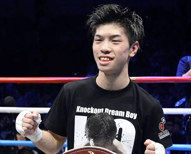 KOSEI TANAKA Professional Boxer