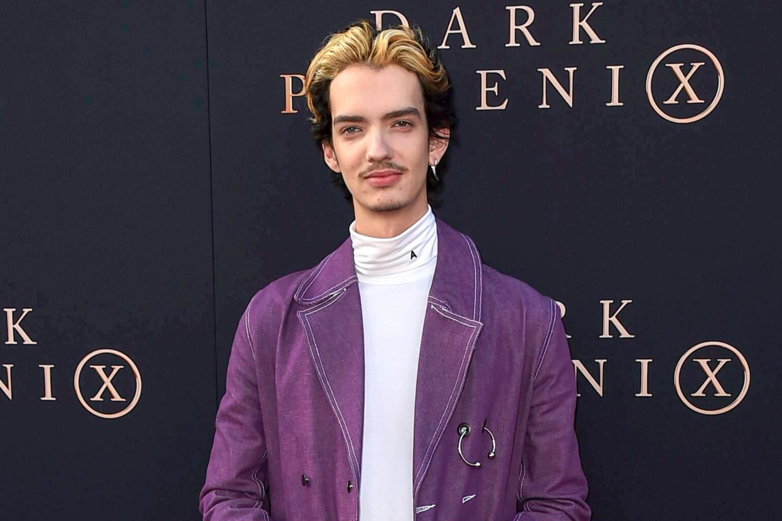 Top 15 Hottest Teenage Actors In The World 2021