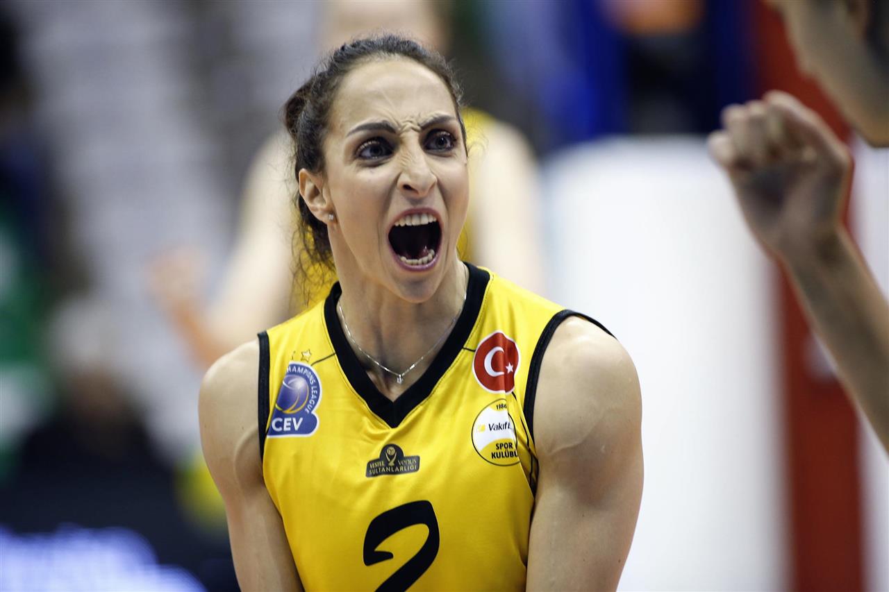 Gozde Sonsirma Highest Paid Female Volleyball Players in the World