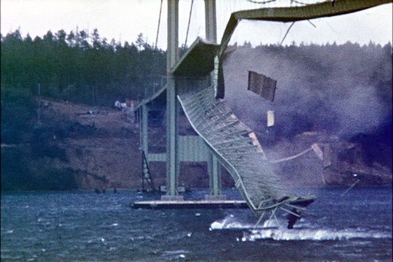   The collapse of the Tacoma Narrows Bridge (1940)